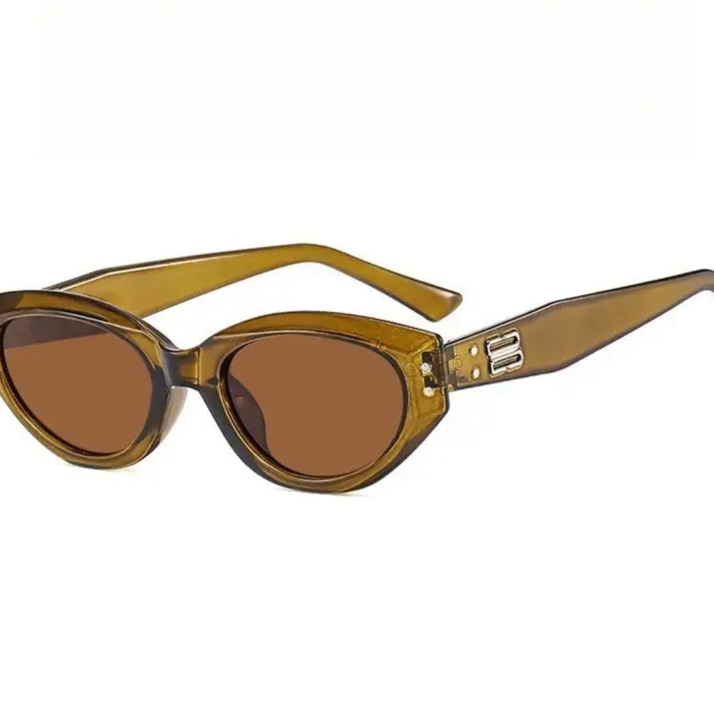 Stylish Oval Sunglasses